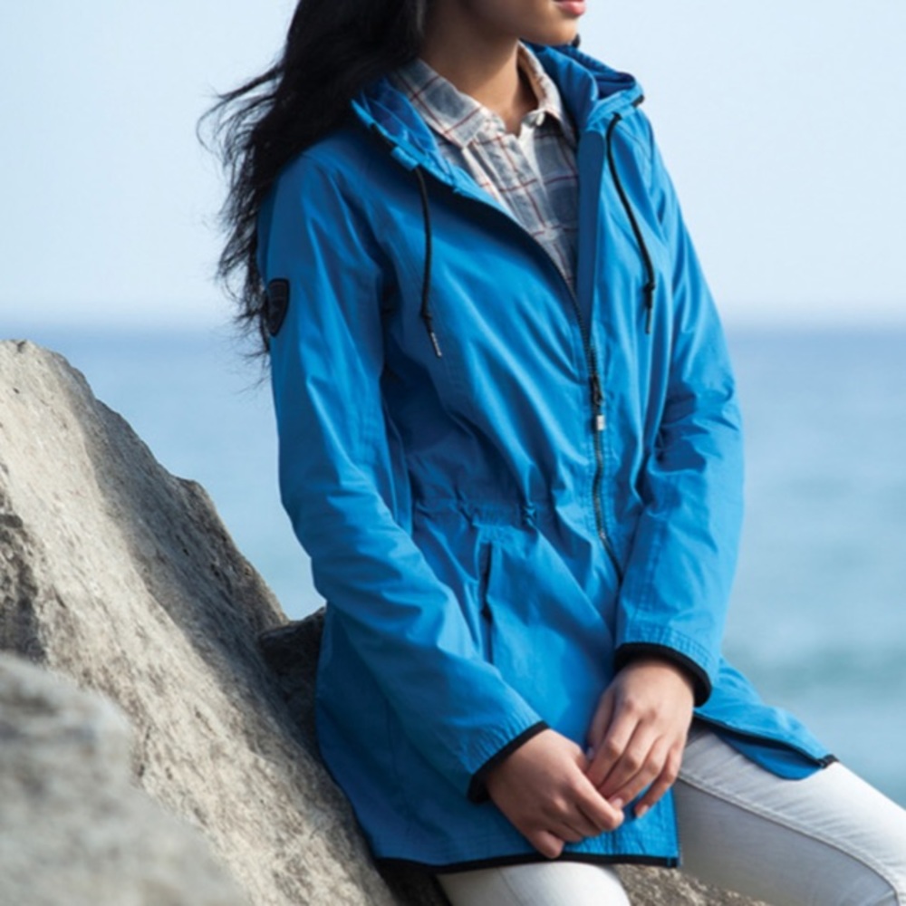 Roots Martinriver Rain Jacket- NWT